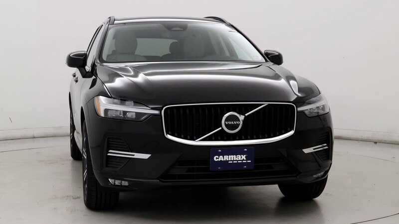 2022 Volvo XC60 B5 Momentum 5