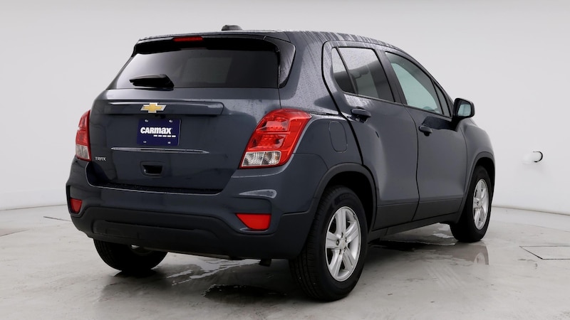 2021 Chevrolet Trax LS 8