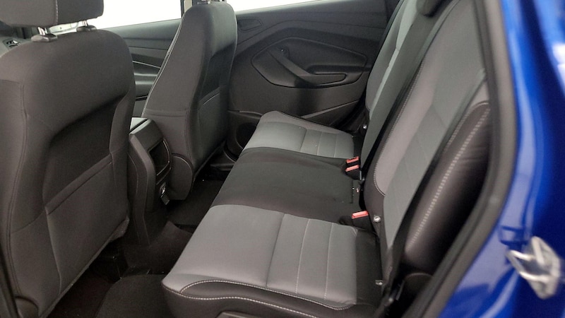 2017 Ford Escape S 19