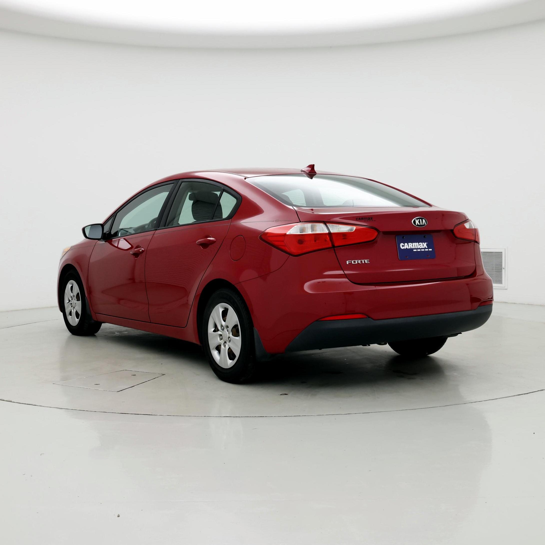 Thumbnail: 2016 Kia Forte - 2
