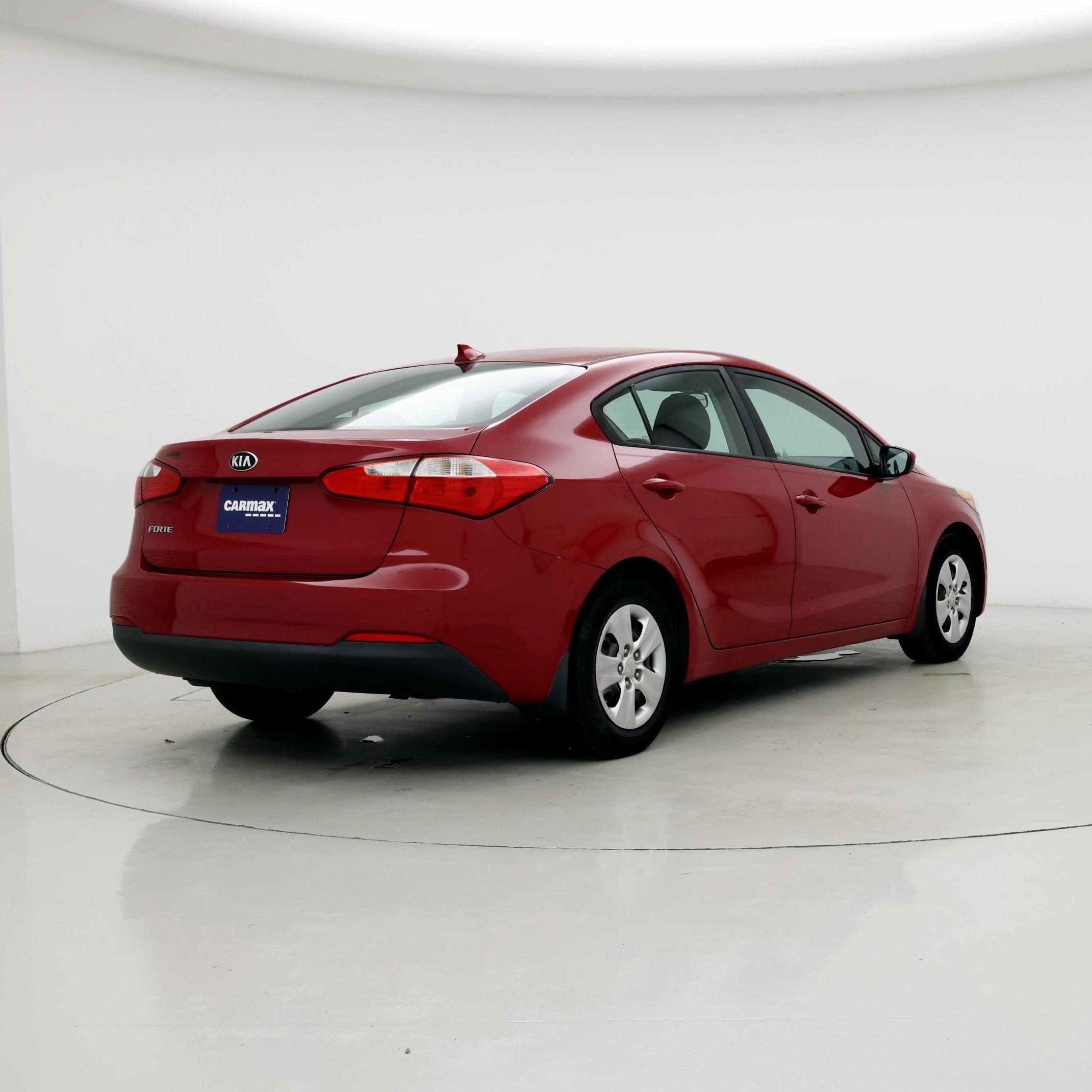 Thumbnail: 2016 Kia Forte - 8