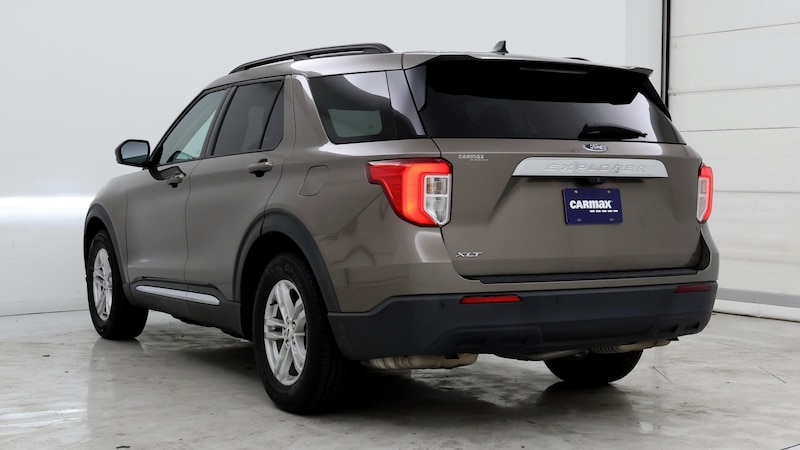 2021 Ford Explorer XLT 2