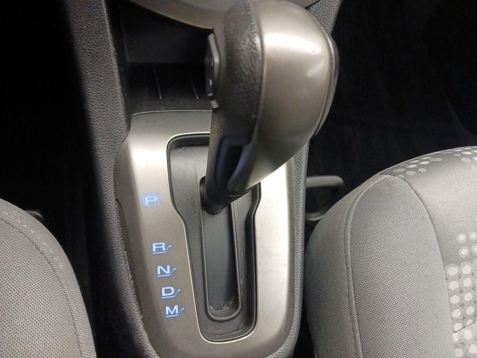 Thumbnail: 2014 Chevrolet Sonic - 16