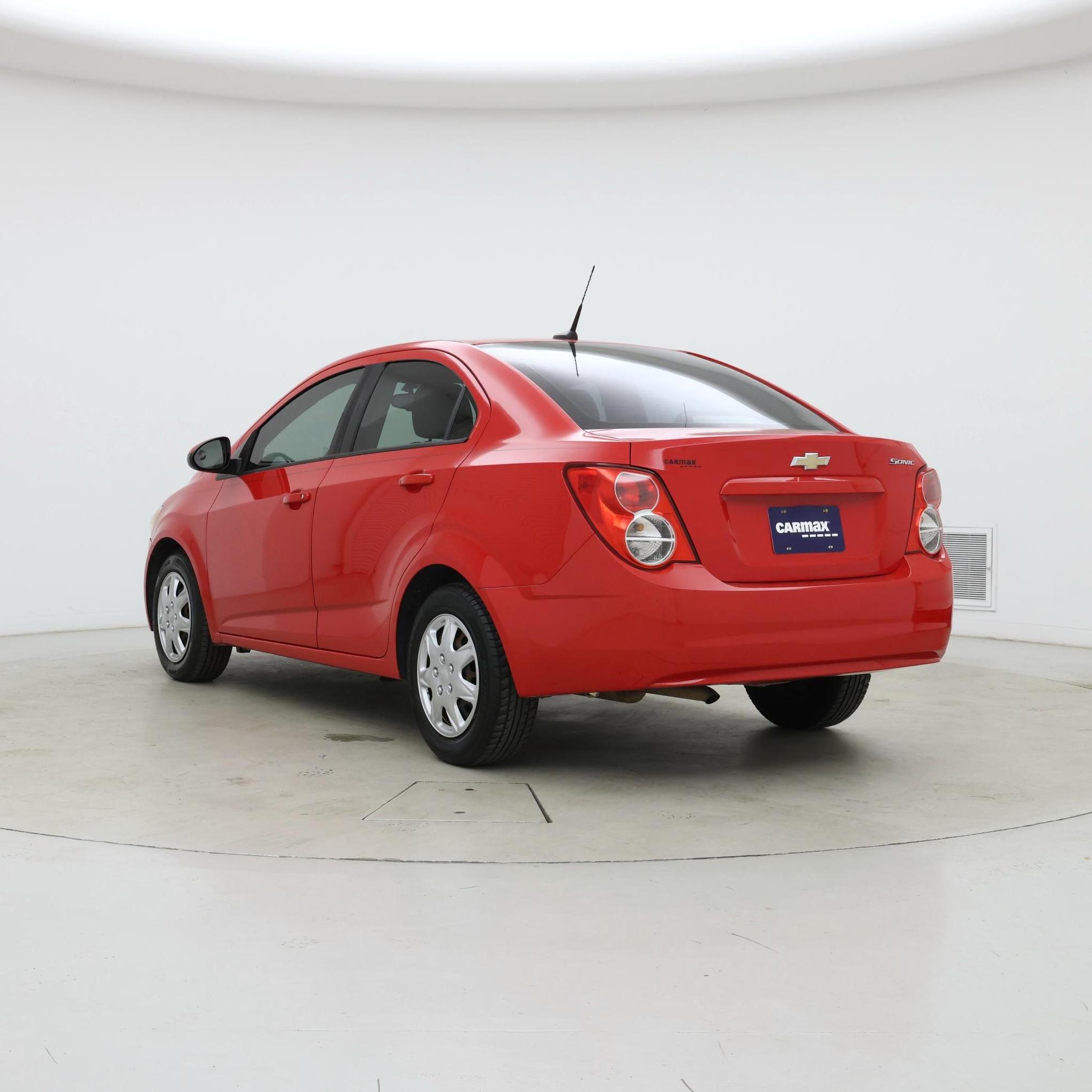 Thumbnail: 2014 Chevrolet Sonic - 2