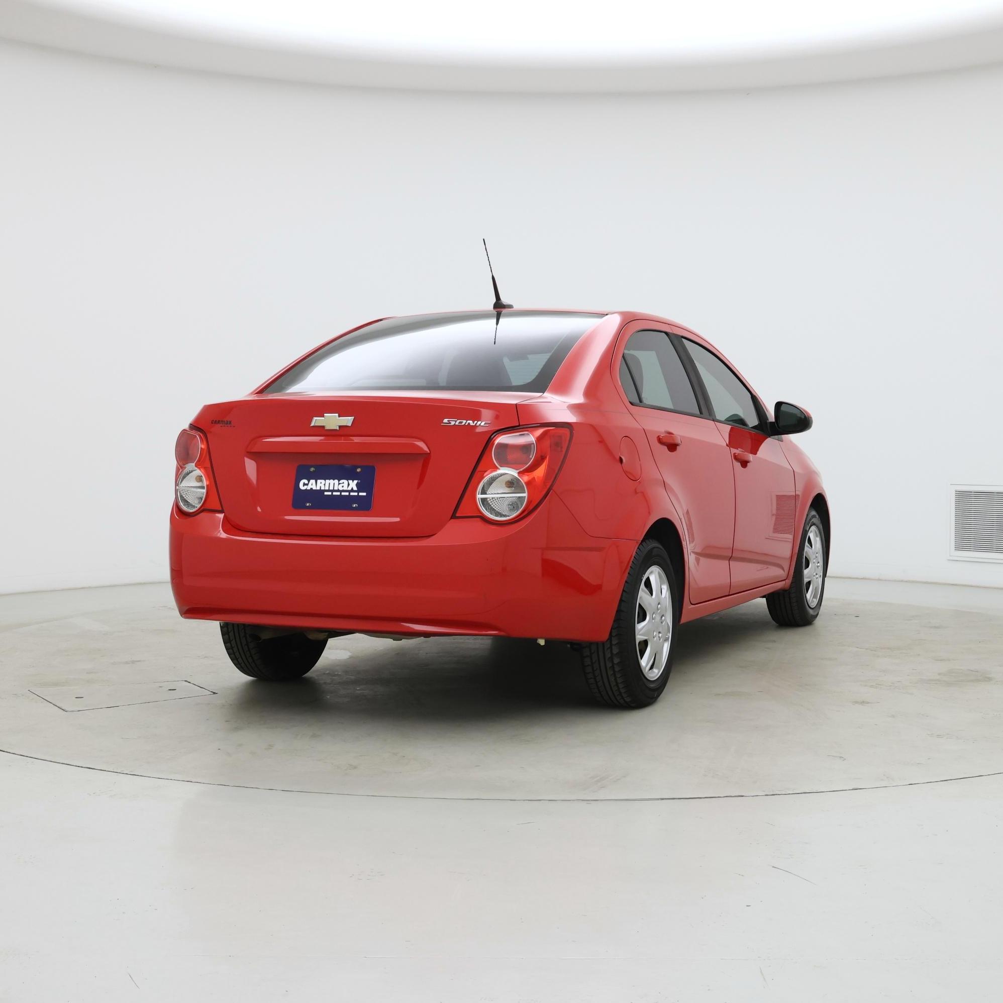 Thumbnail: 2014 Chevrolet Sonic - 8