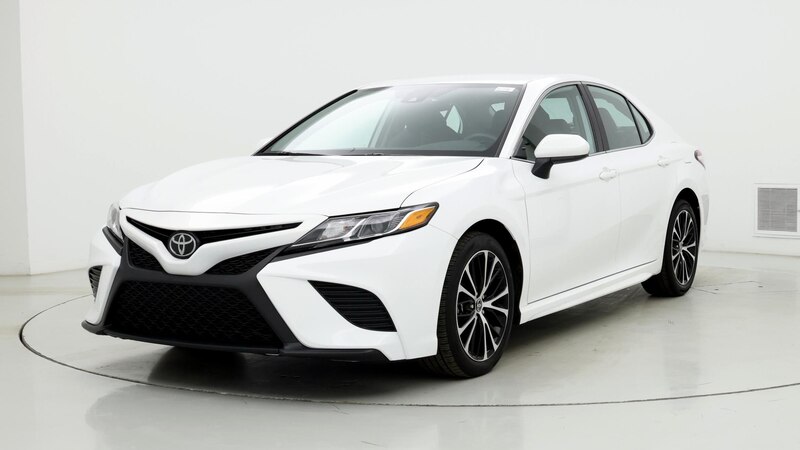 2020 Toyota Camry SE 4