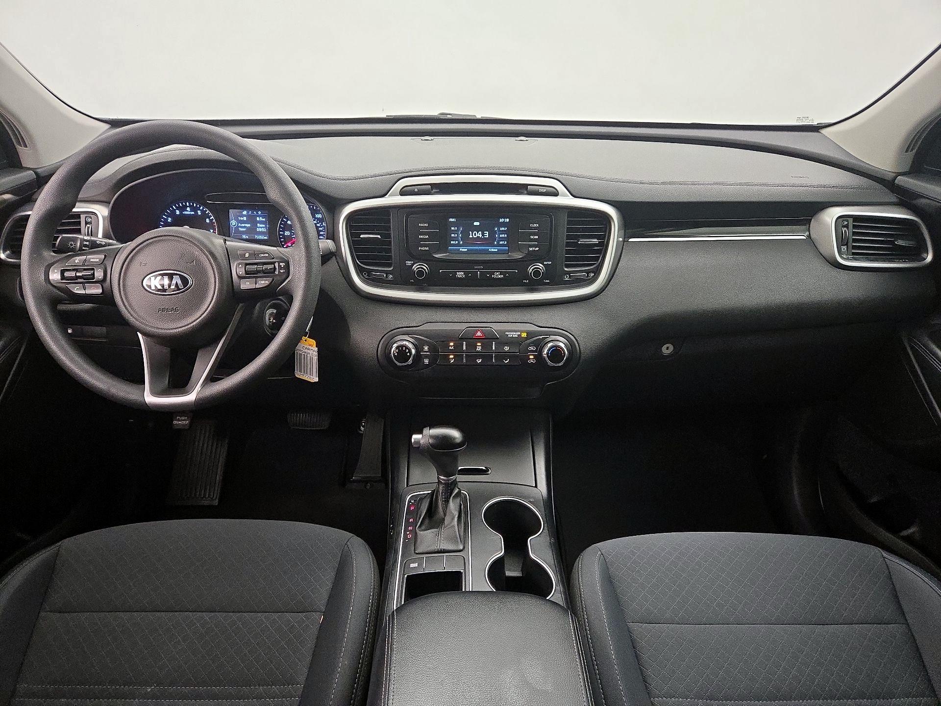 Thumbnail: 2018 Kia Sorento - 9