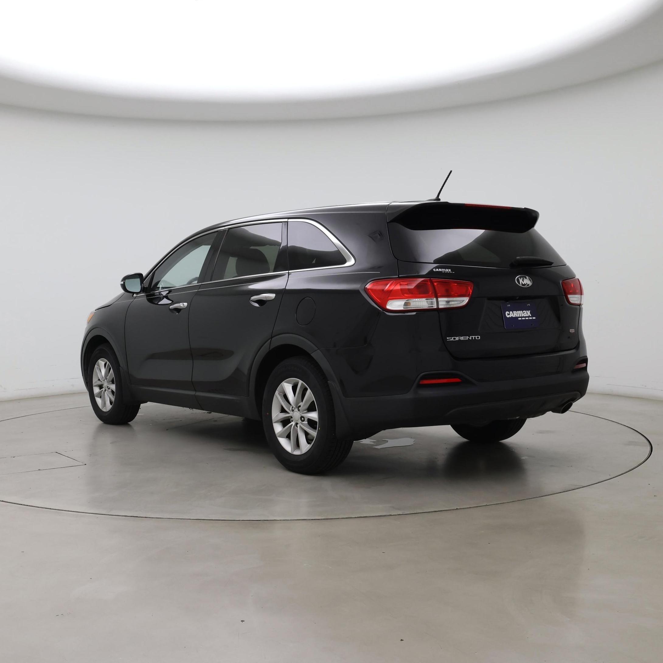 Thumbnail: 2018 Kia Sorento - 2