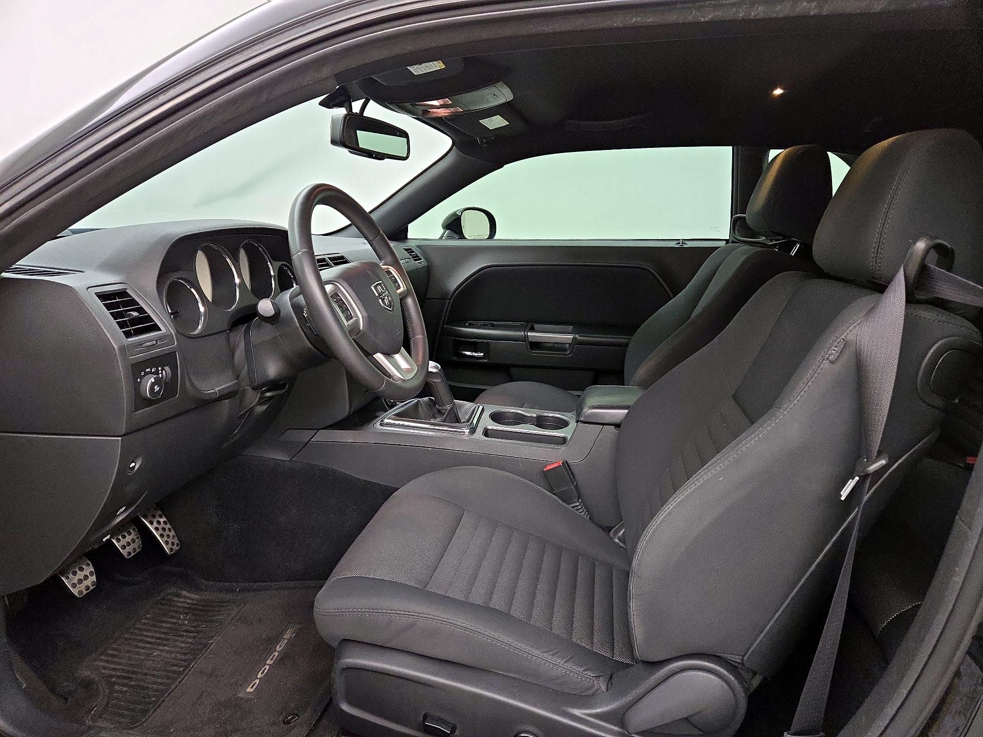 Thumbnail: 2014 Dodge Challenger - 11