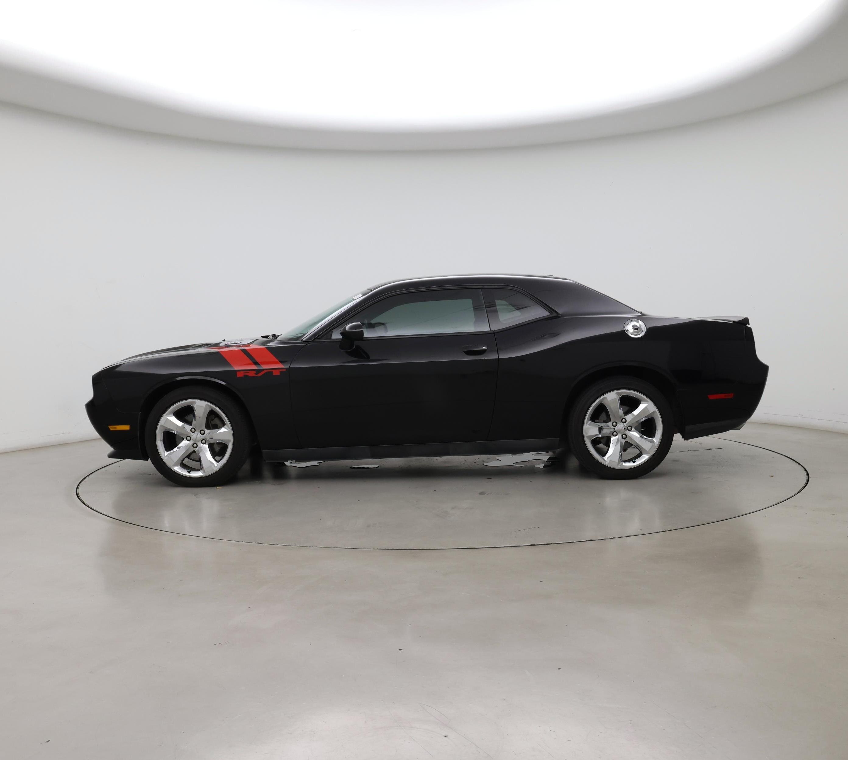 Thumbnail: 2014 Dodge Challenger - 3