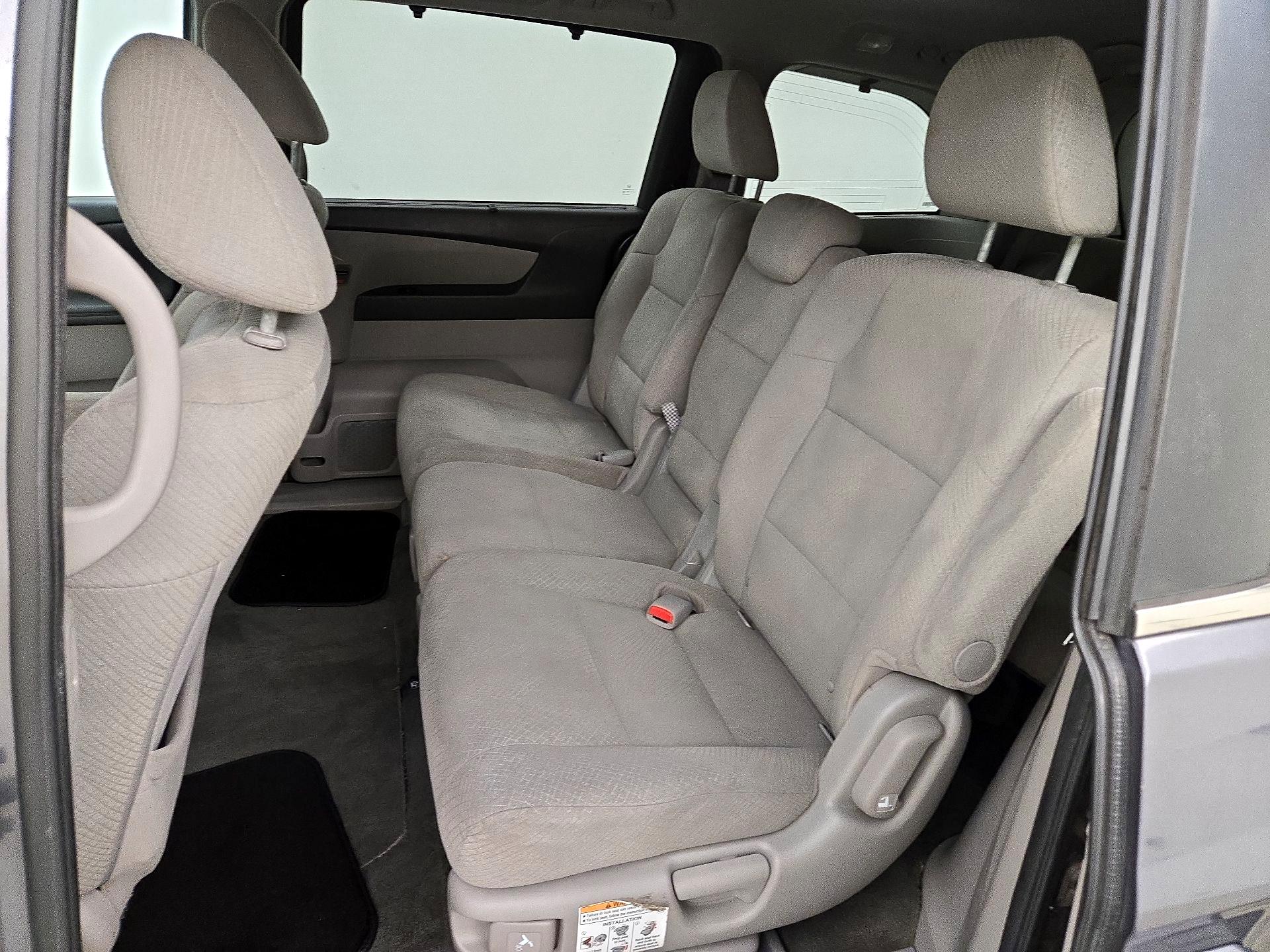 Thumbnail: 2016 Honda Odyssey - 18