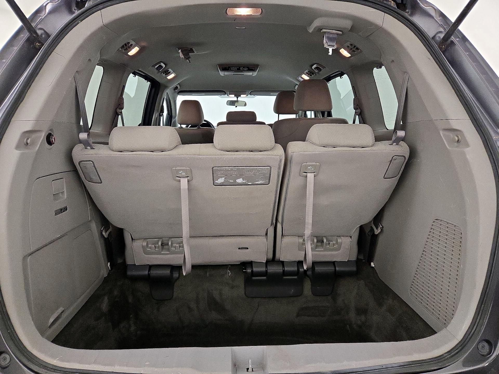 Thumbnail: 2016 Honda Odyssey - 20