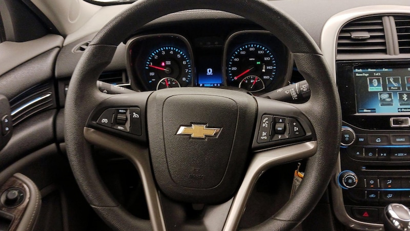 2015 Chevrolet Malibu LT 10