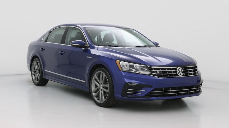 2017 Volkswagen Passat R-Line Hero Image