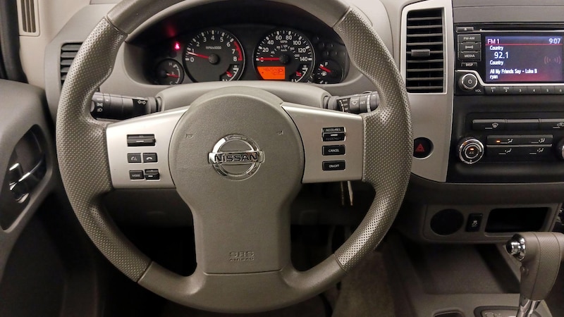 2018 Nissan Frontier SV 10