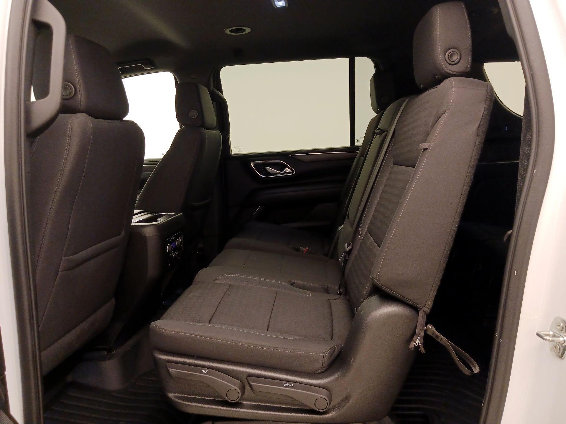 Thumbnail: 2023 Chevrolet Suburban - 19