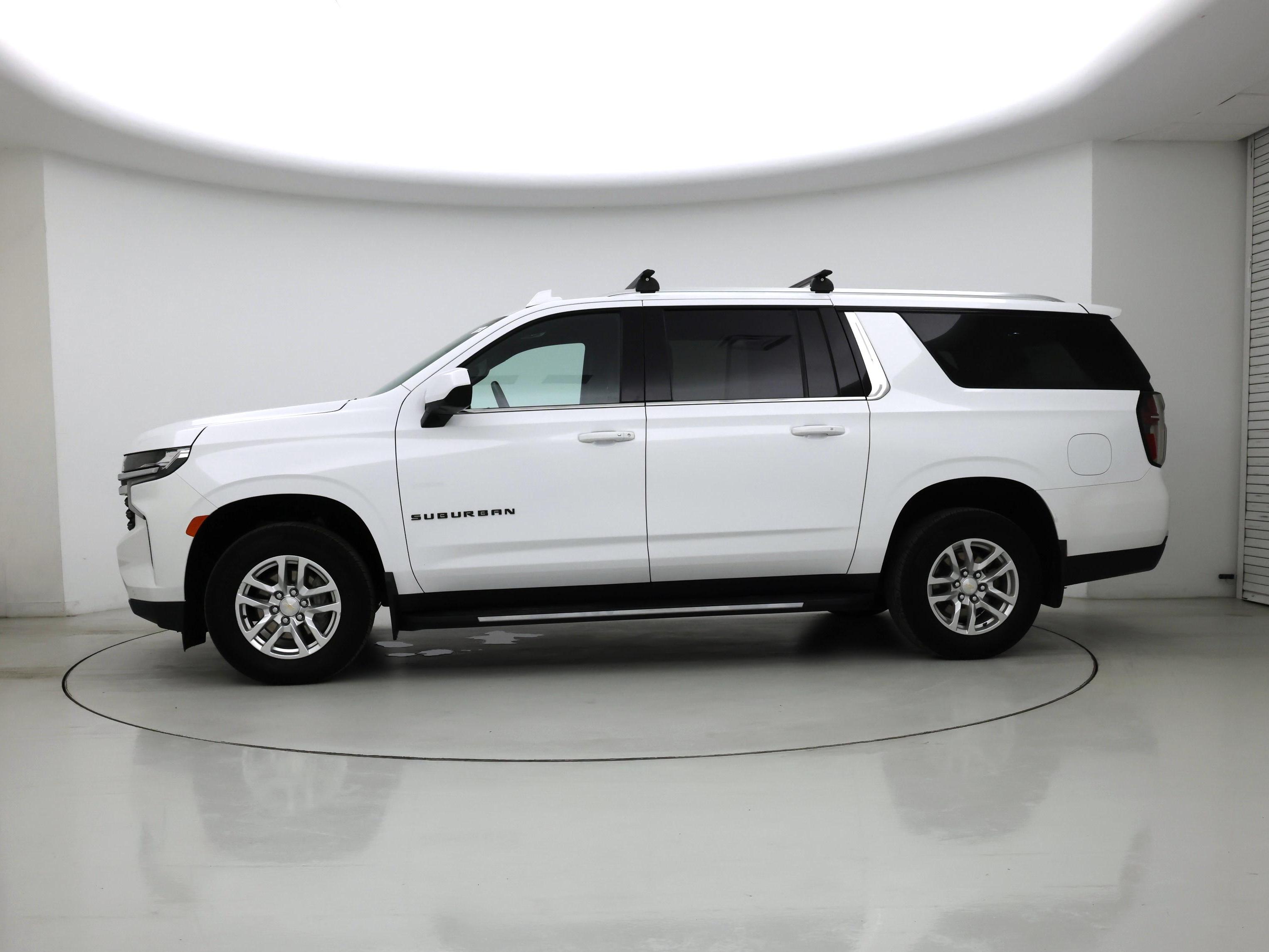 Thumbnail: 2023 Chevrolet Suburban - 3