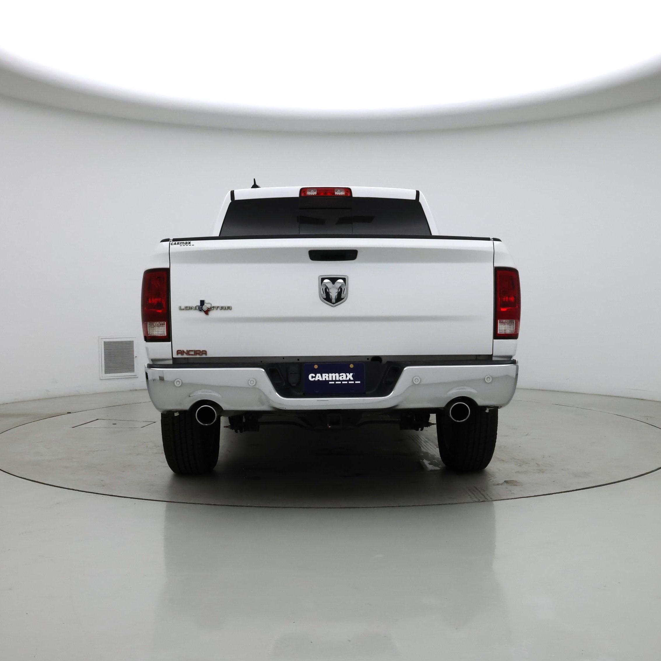 Thumbnail: 2019 RAM 1500 Classic - 6