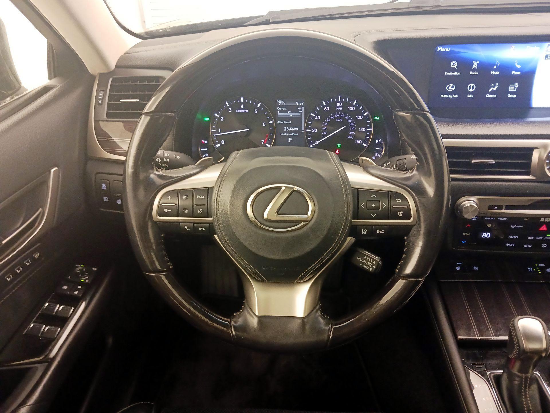 Thumbnail: 2016 Lexus GS - 10