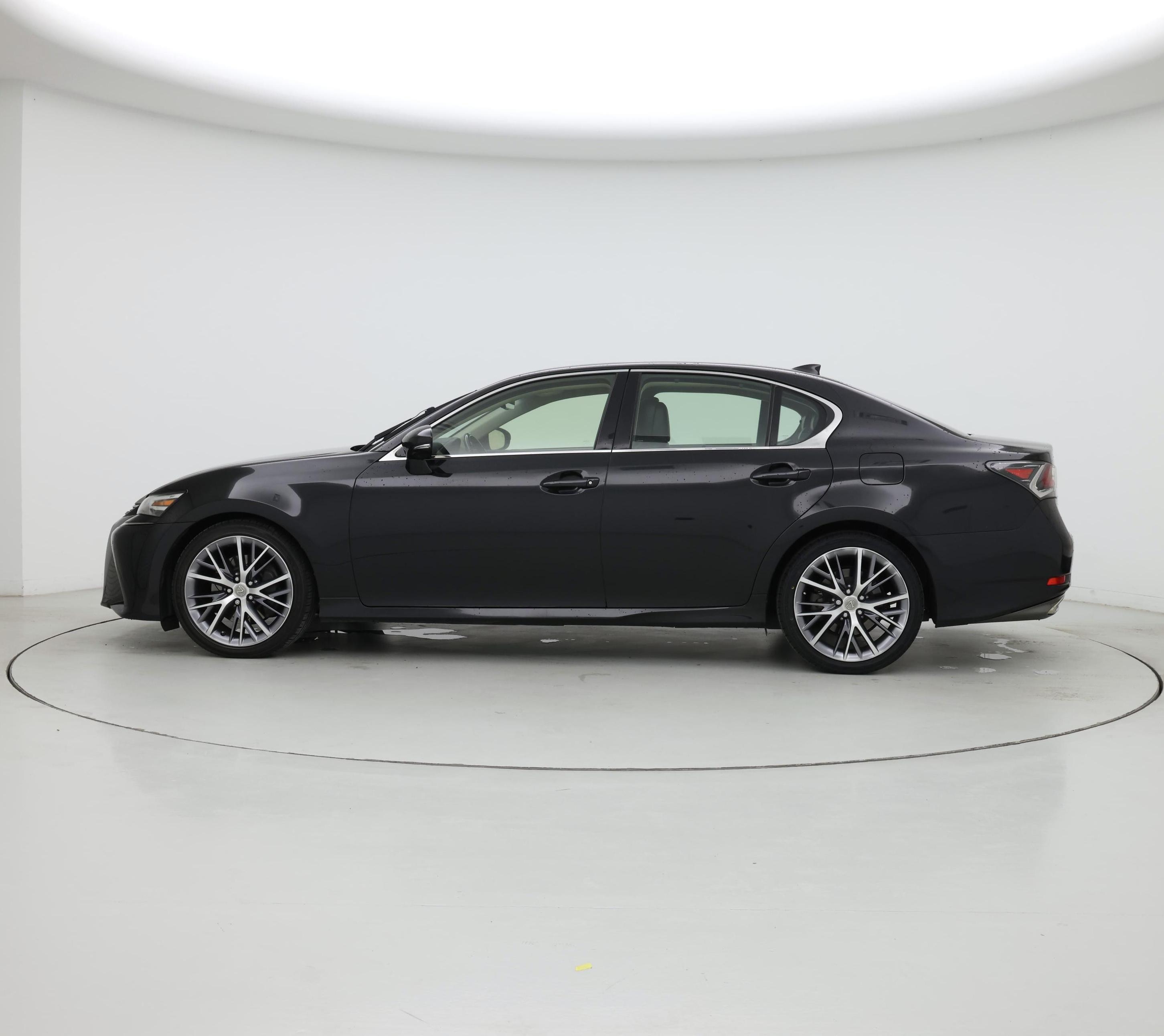 Thumbnail: 2016 Lexus GS - 3