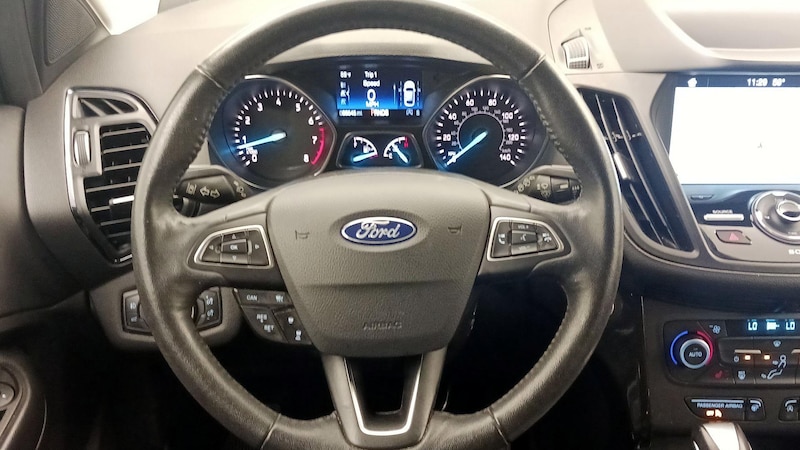 2019 Ford Escape Titanium 10