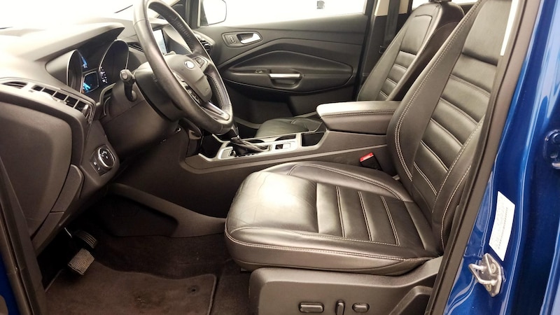 2019 Ford Escape Titanium 11