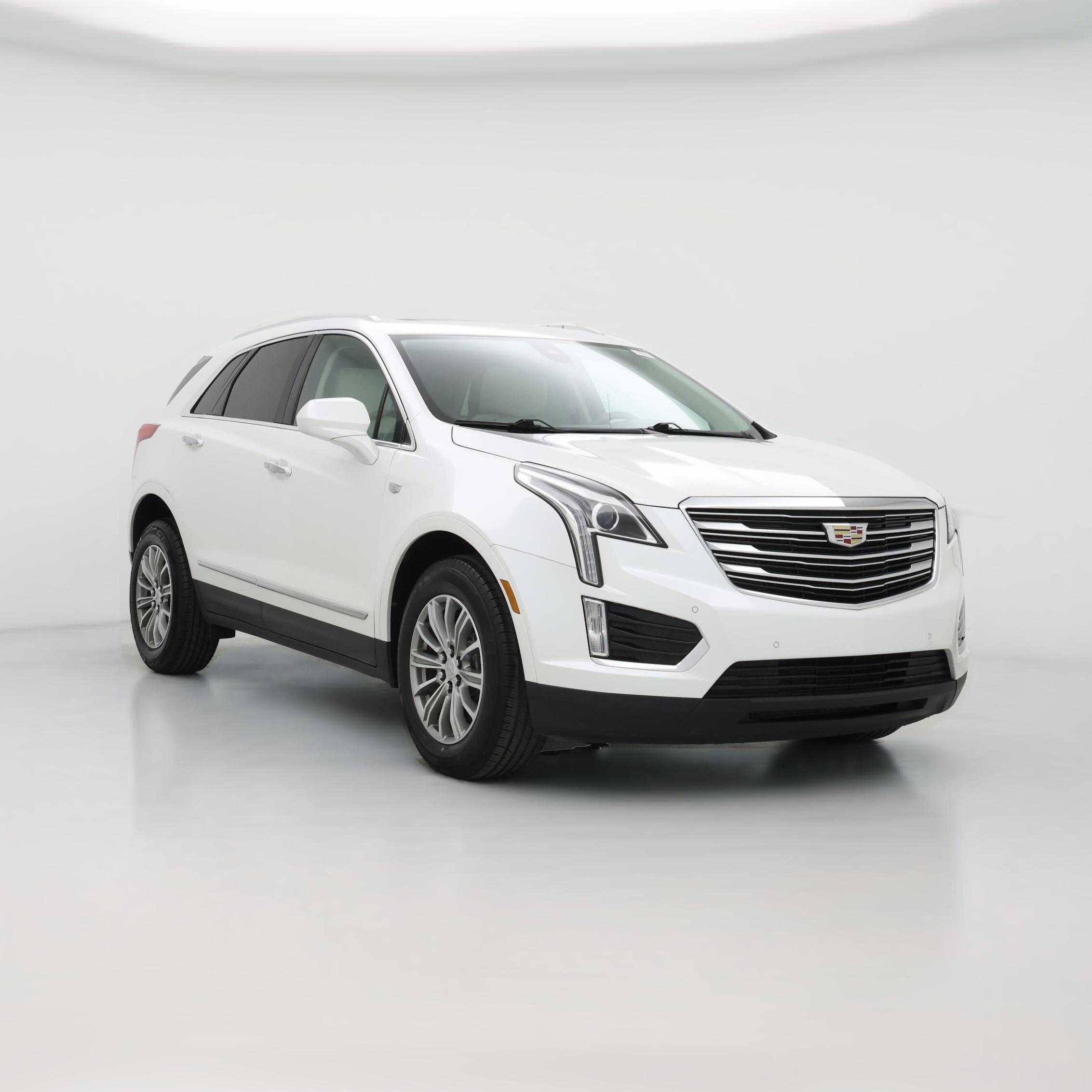 Thumbnail: 2017 Cadillac XT5 - 1