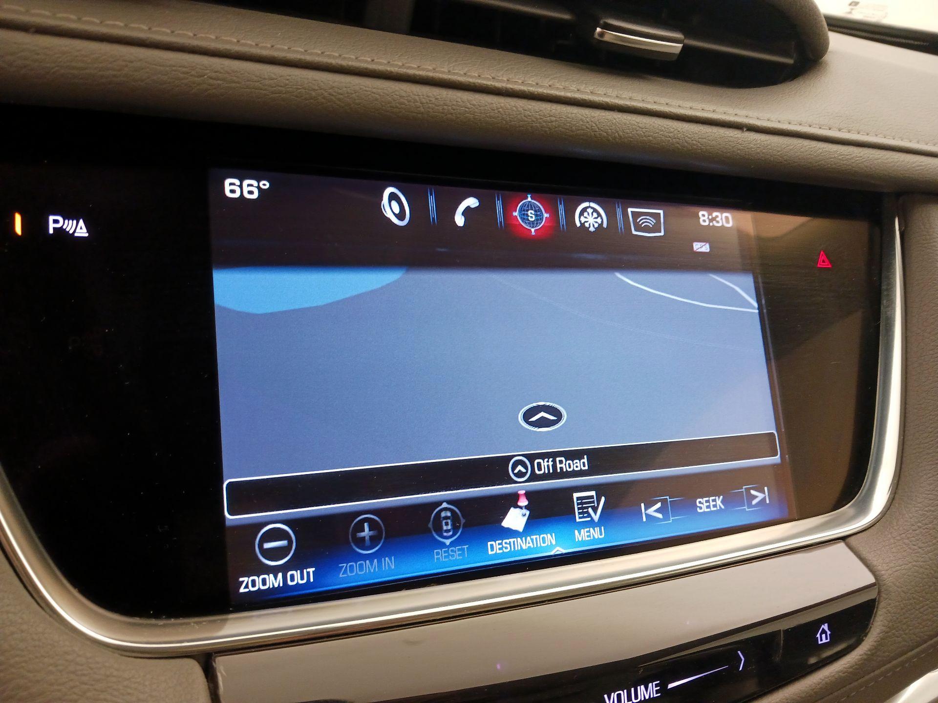 Thumbnail: 2017 Cadillac XT5 - 14