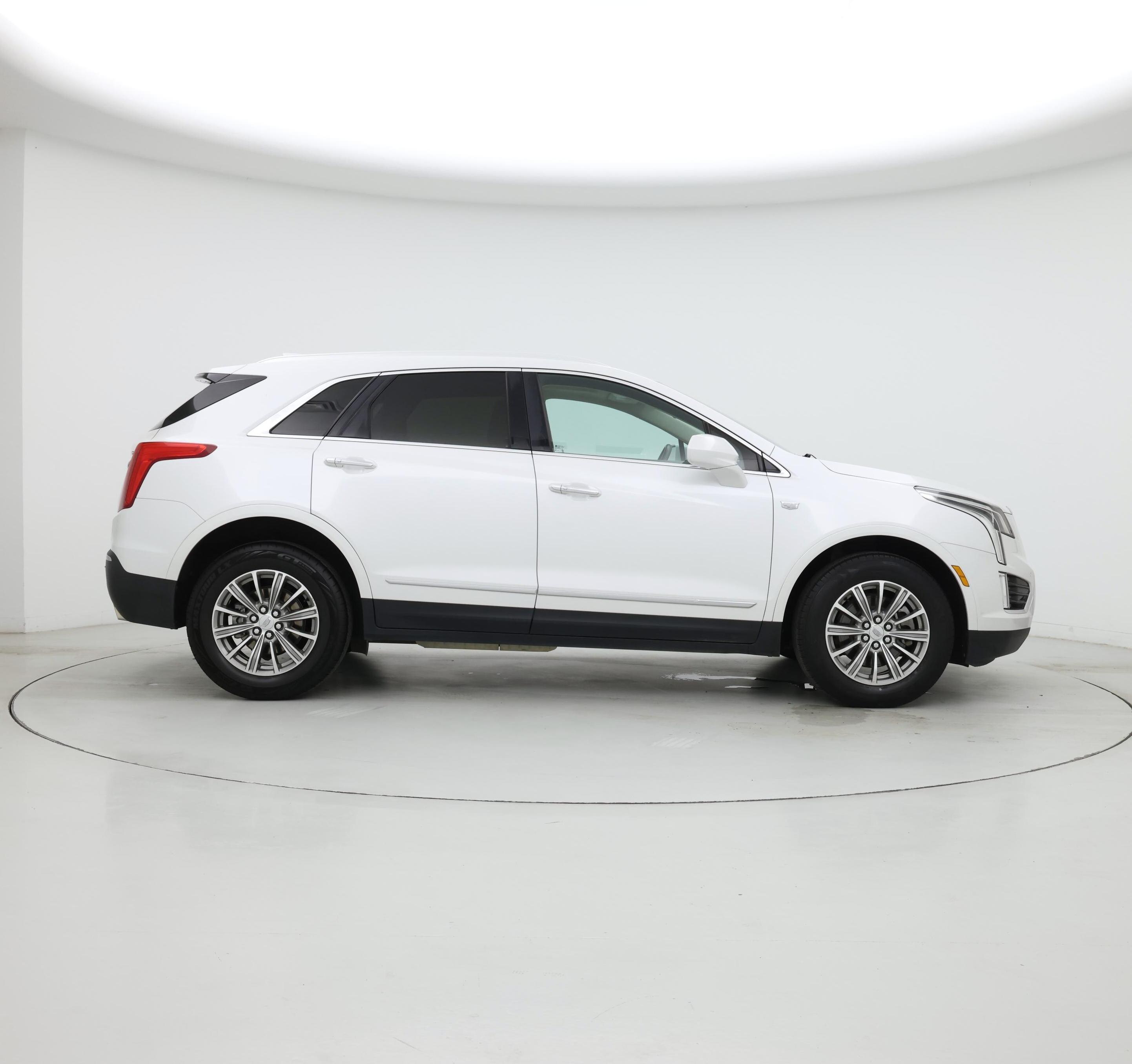 Thumbnail: 2017 Cadillac XT5 - 7
