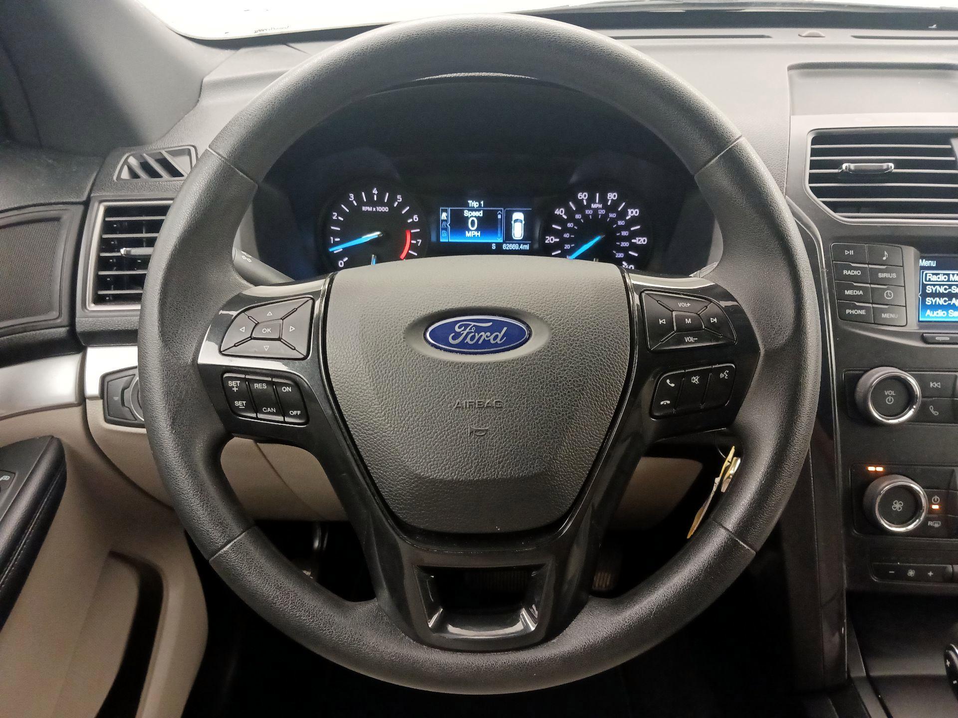 Thumbnail: 2019 Ford Explorer - 10