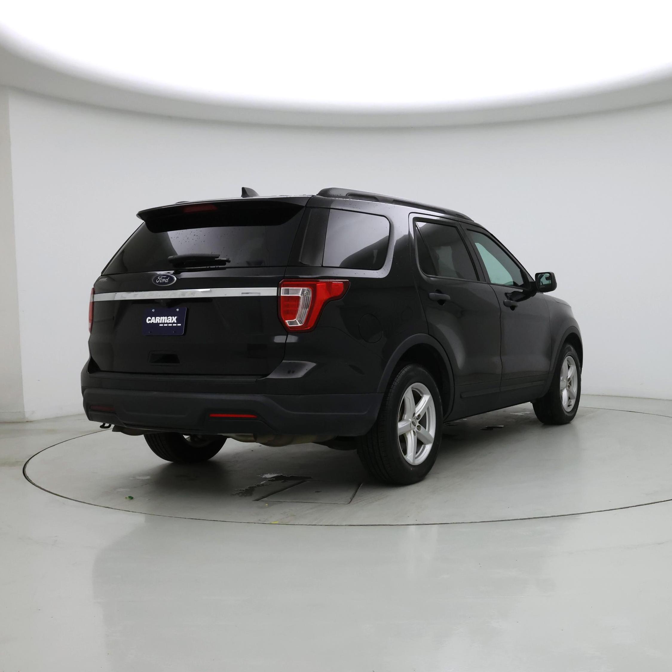 Thumbnail: 2019 Ford Explorer - 8