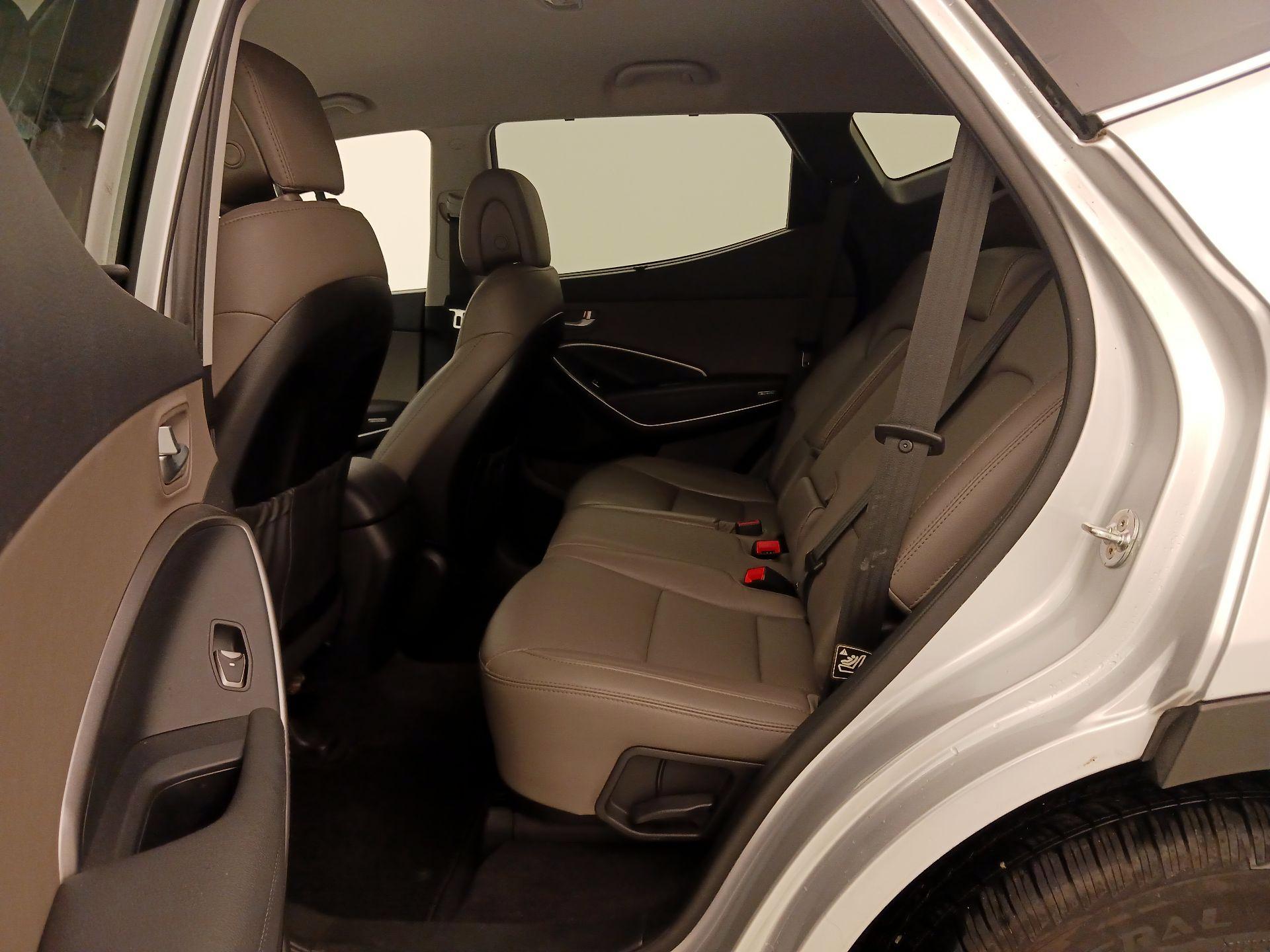 Thumbnail: 2018 Hyundai Santa Fe - 19