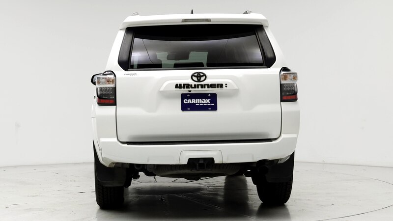 2022 Toyota 4Runner SR5 6