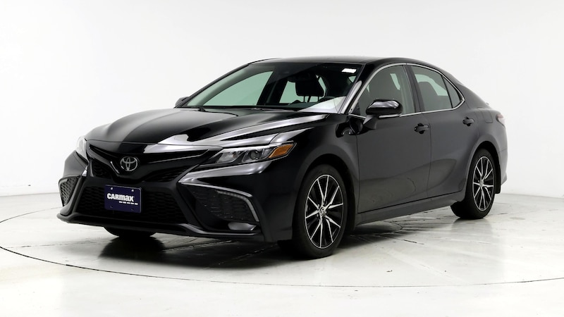 2024 Toyota Camry SE 4