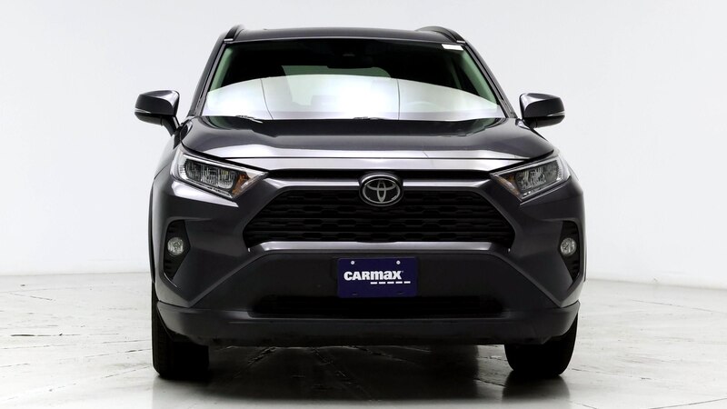 2019 Toyota RAV4 XLE 5