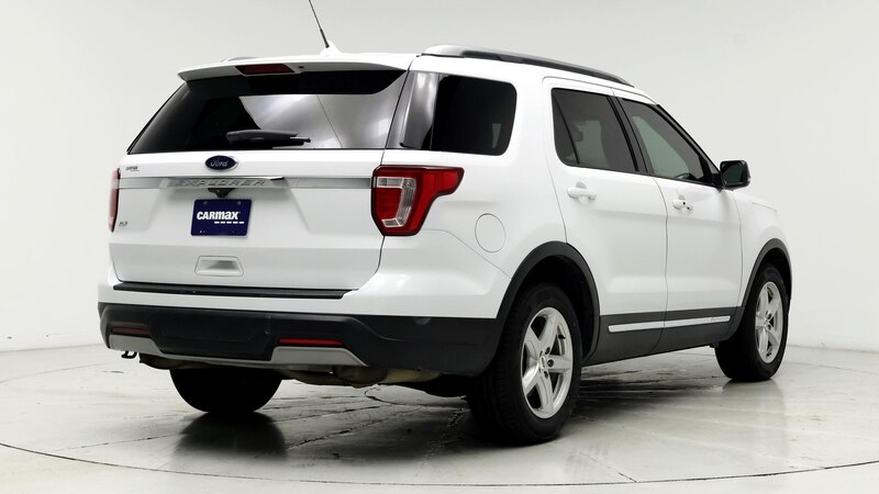 2019 Ford Explorer XLT 8