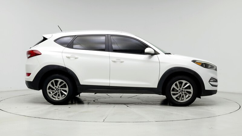 2016 Hyundai Tucson SE 7