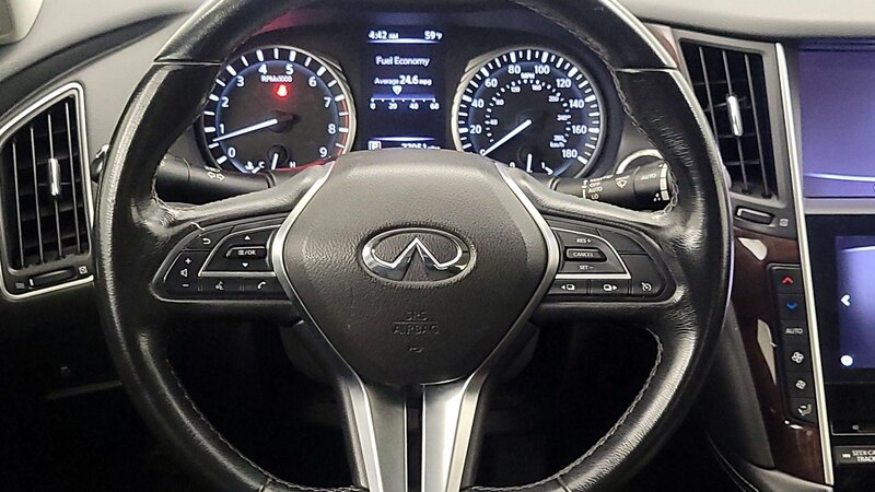 2018 INFINITI Q50 Luxe 10