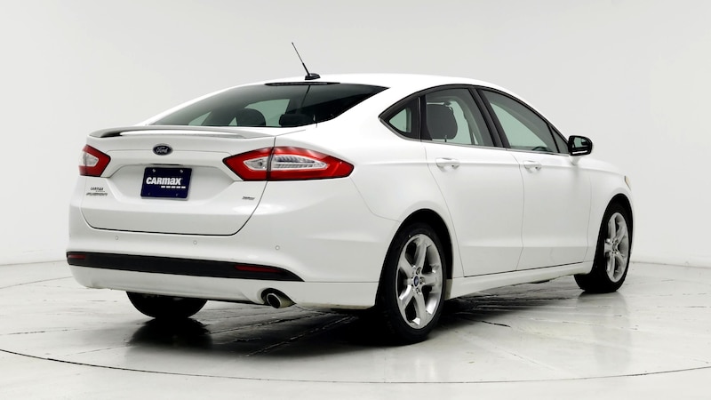 2013 Ford Fusion SE 8