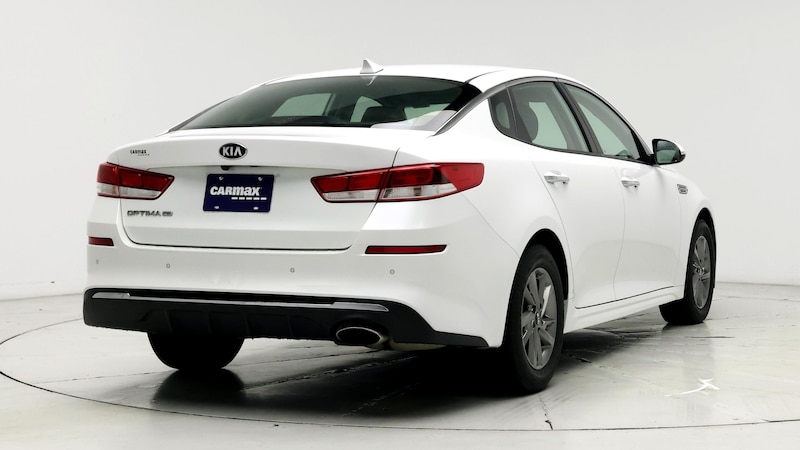 2019 Kia Optima LX 8