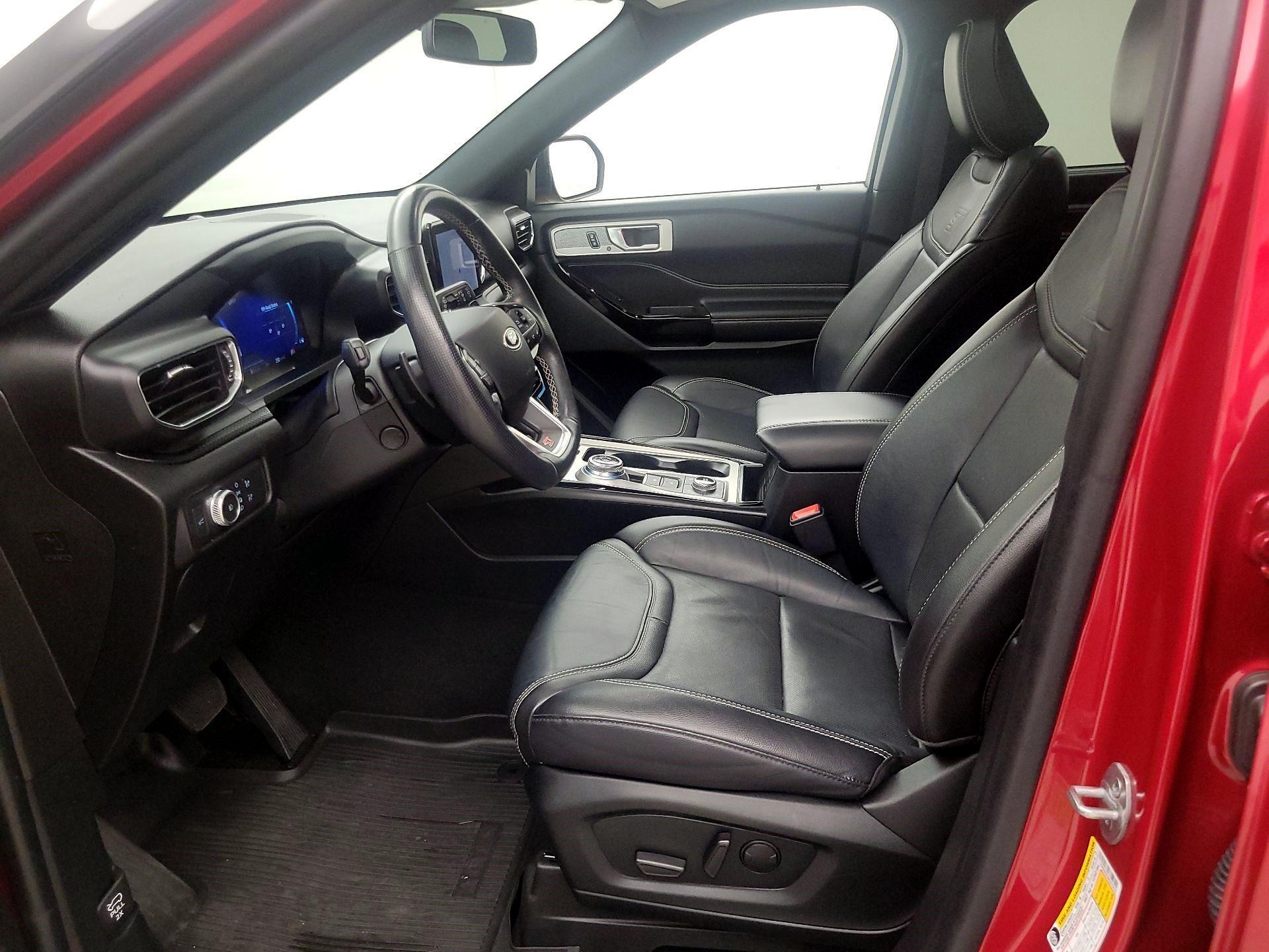 Thumbnail: 2021 Ford Explorer - 11