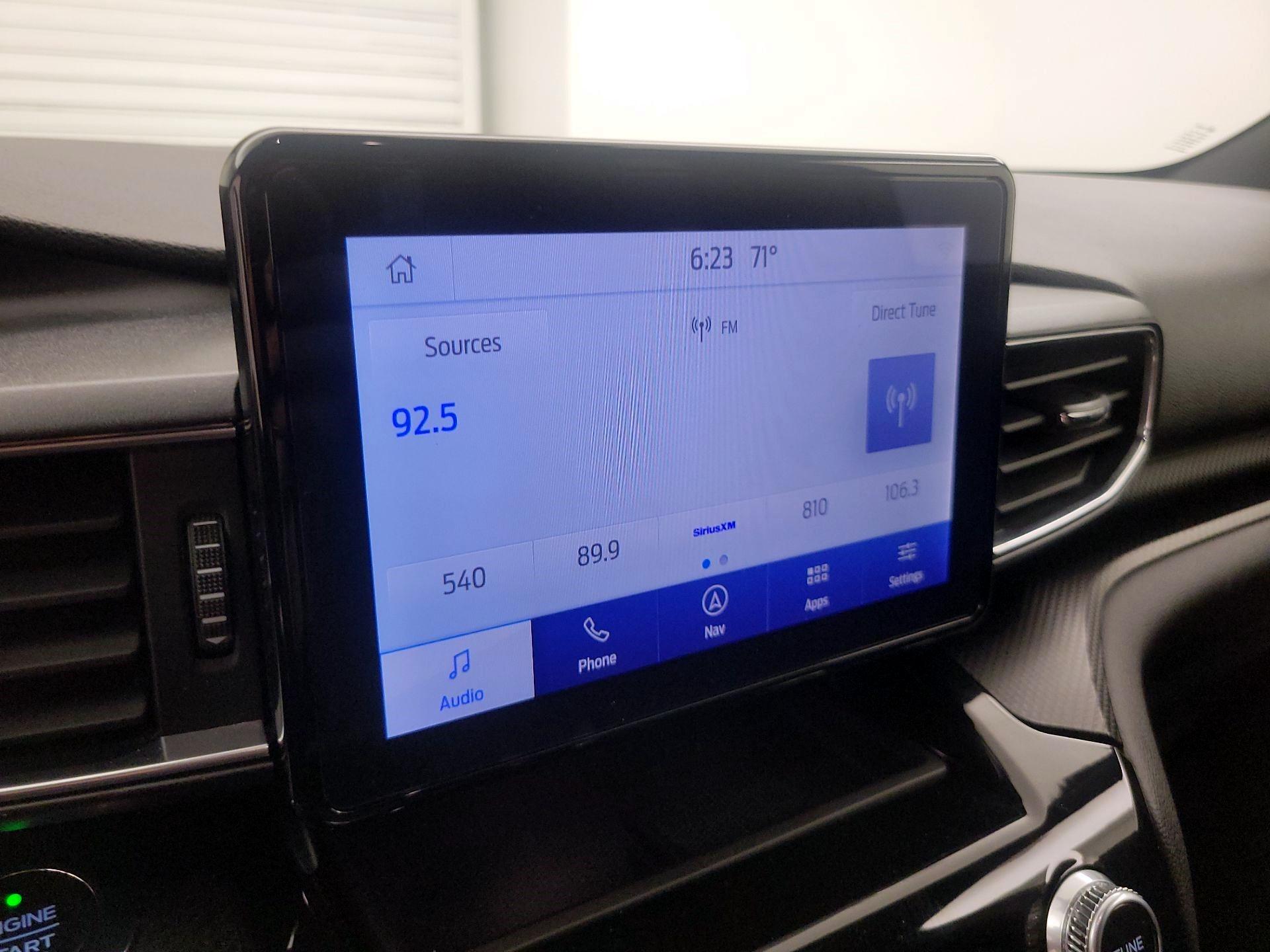 Thumbnail: 2021 Ford Explorer - 16