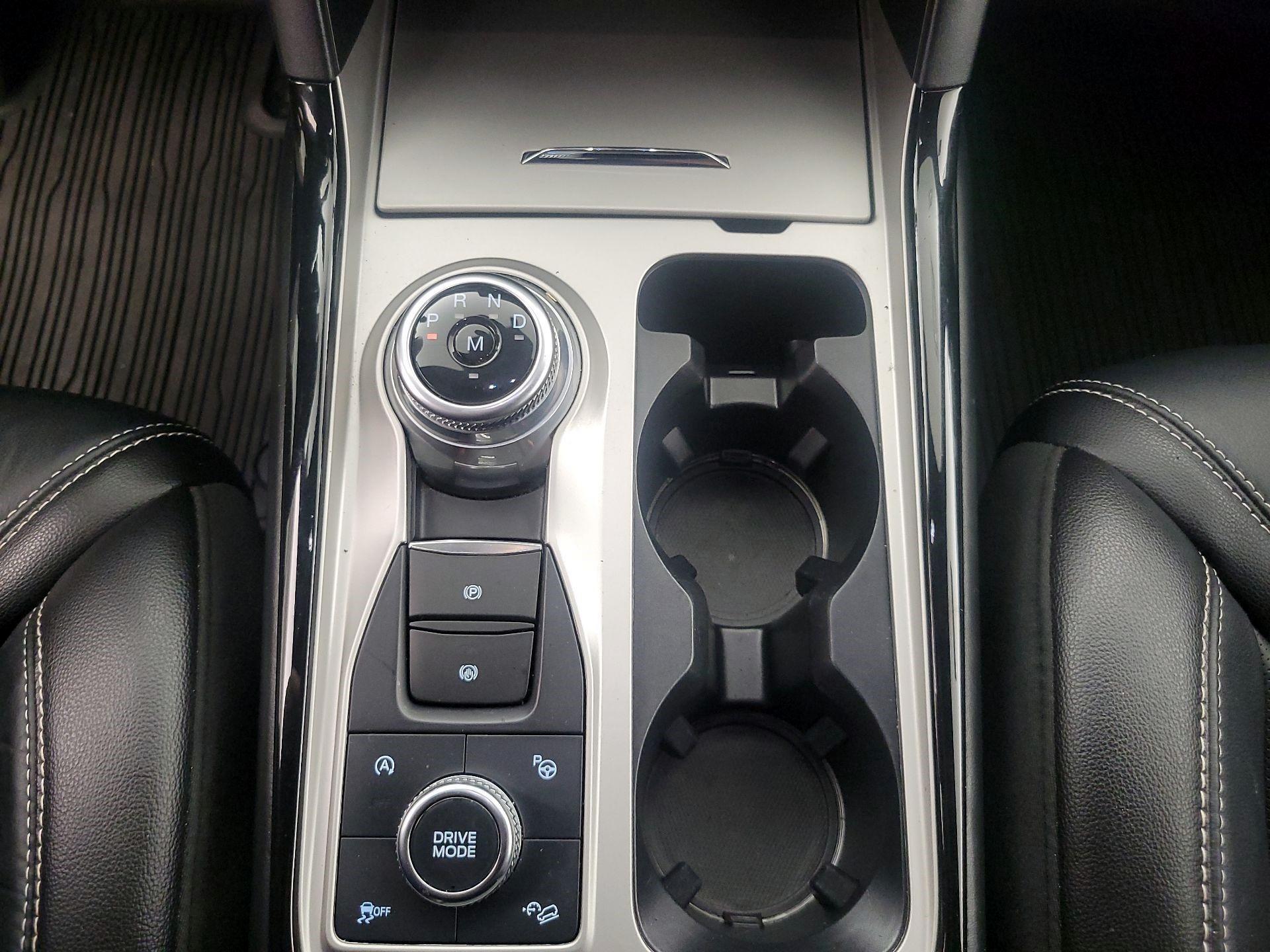 Thumbnail: 2021 Ford Explorer - 18