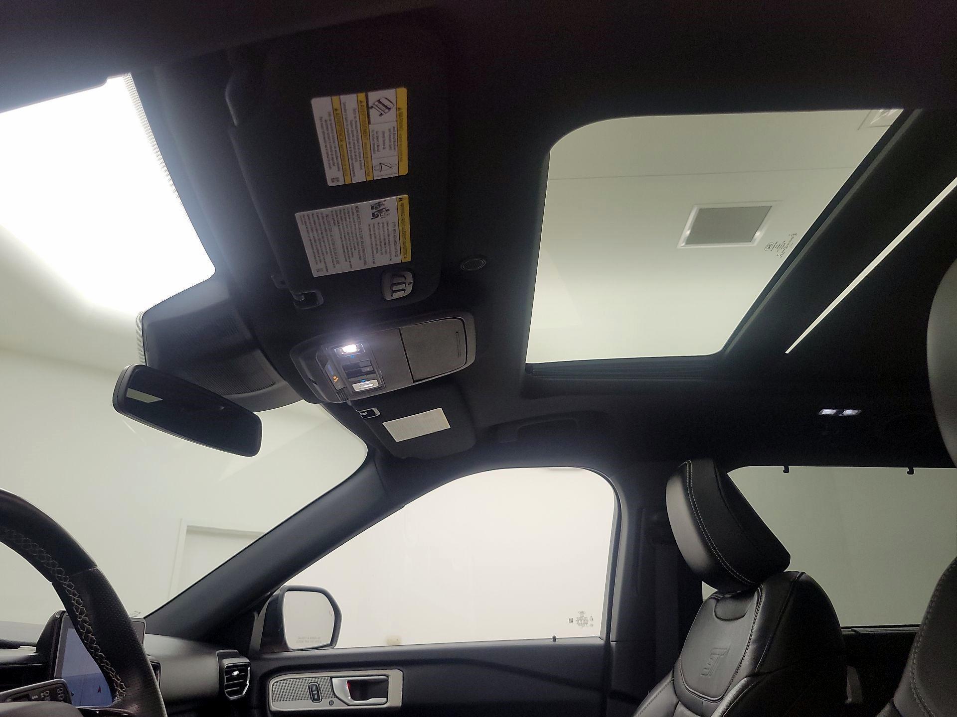 Thumbnail: 2021 Ford Explorer - 20