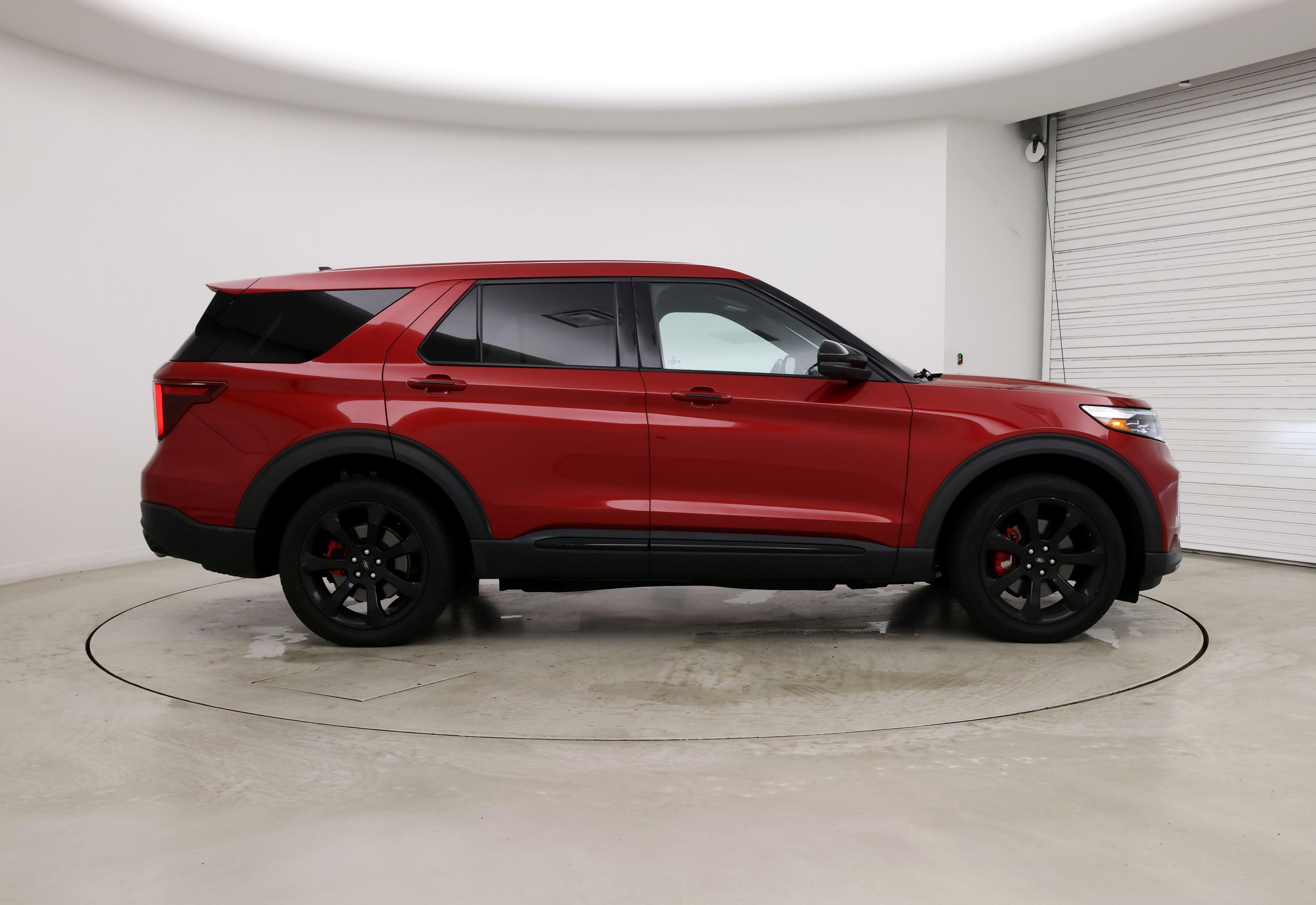 Thumbnail: 2021 Ford Explorer - 7