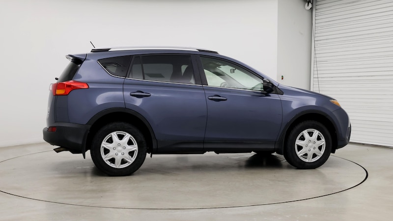 2013 Toyota RAV4 LE 7