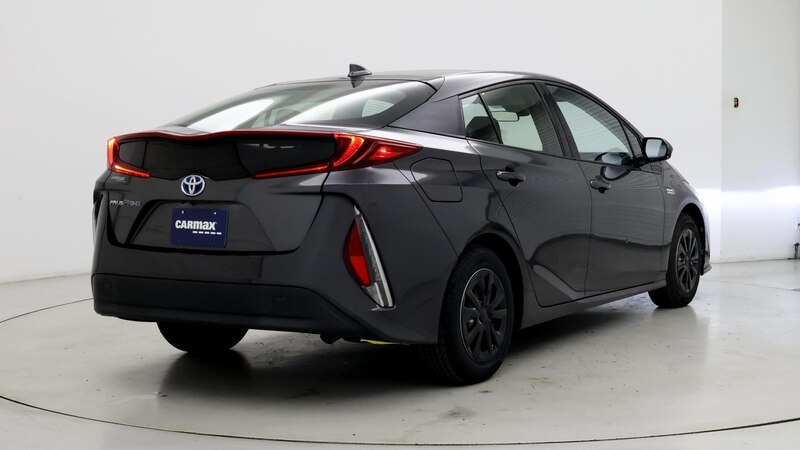 2017 Toyota Prius Prime Premium 8