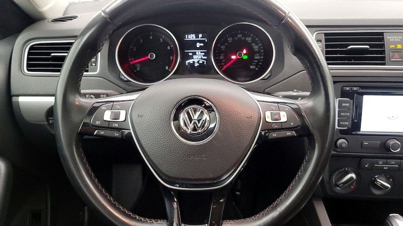 2015 Volkswagen Jetta SE 10