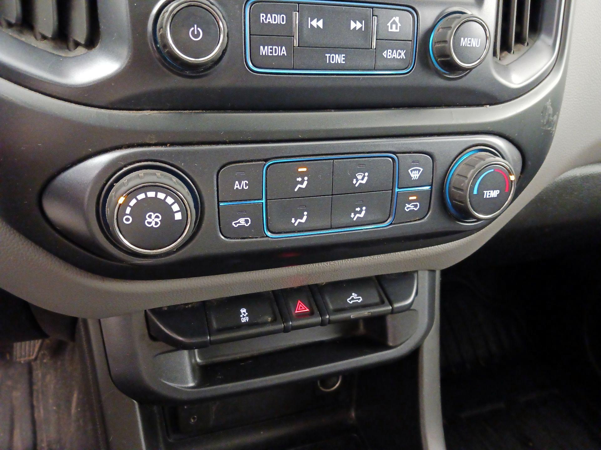 Thumbnail: 2017 Chevrolet Colorado - 16