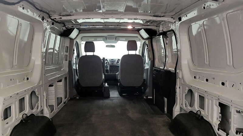 2015 Ford Transit Series 250 18